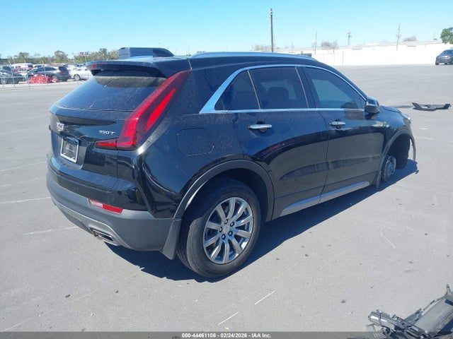 2023 CADILLAC XT4 1GYFZCR42PF159739 Photo 3