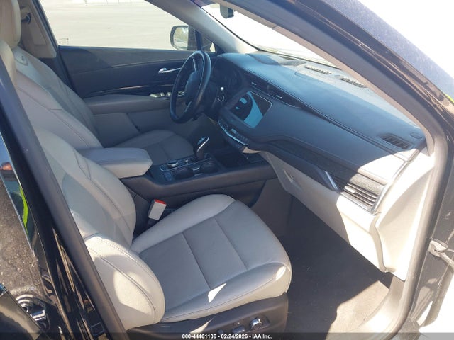 2023 CADILLAC XT4 1GYFZCR42PF159739 Photo 4