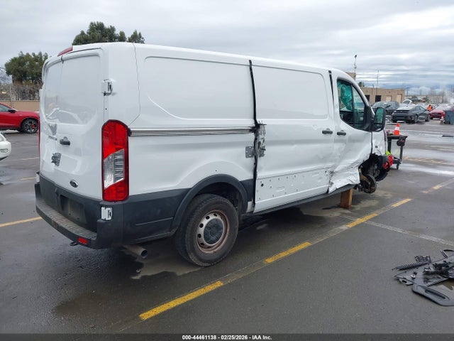1FTYE1Y80RKA86268 Ford Transit-150