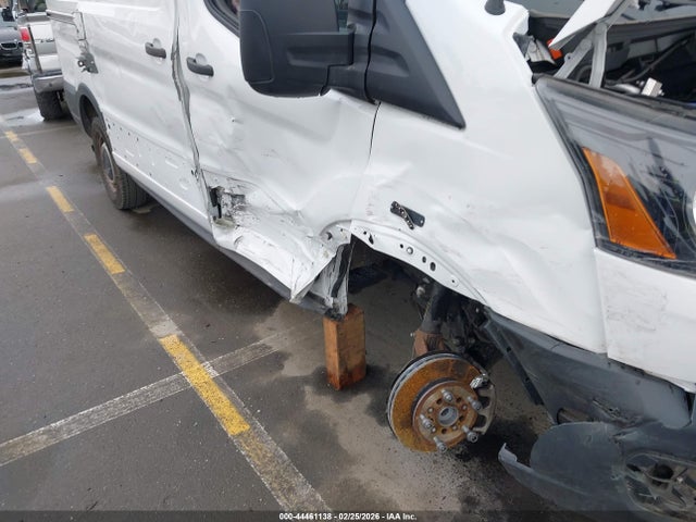 1FTYE1Y80RKA86268 Ford Transit-150