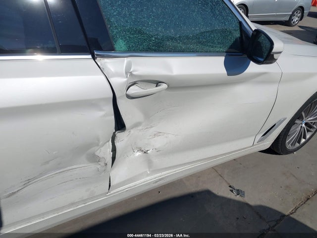 44461194 :رقم المزاد ، WBAJA5C54KWW28355 vin ، 2019 Bmw 530i مزاد بيع