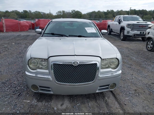 2006 Chrysler 300c მანქანა იყიდება აუქციონზე, vin: 2C3LA63H86H290219, აუქციონის ნომერი: 44461206