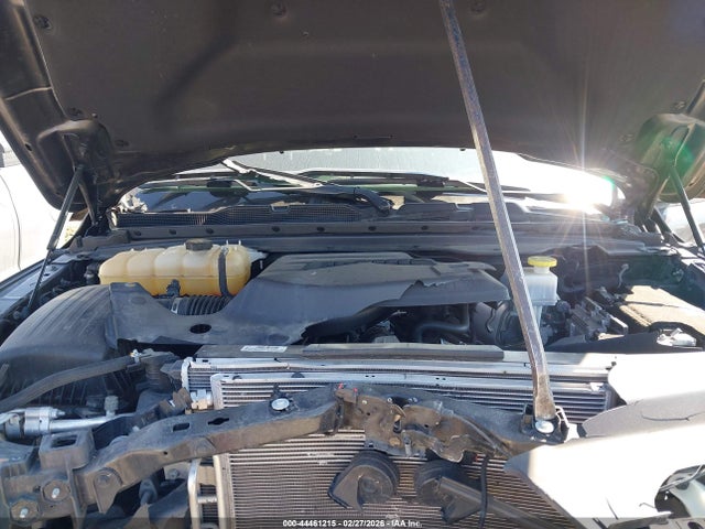 44461215 :رقم المزاد ، 1C6SRFJM3LN320057 vin ، 2020 Ram 1500 Laramie  4x4 5'7 Box مزاد بيع