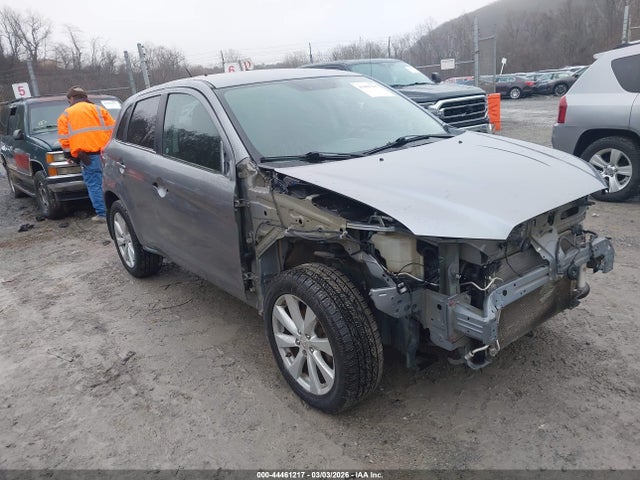 2015 MITSUBISHI OUTLANDER SPORT 4A4AP4AU2FE060472 Photo 0