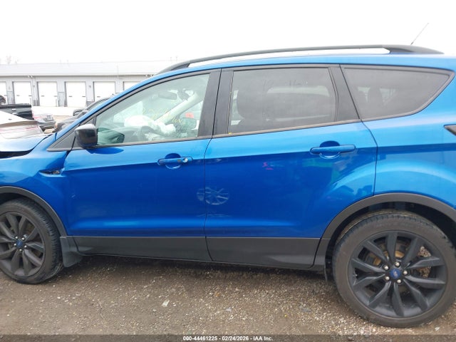 2019 Ford Escape Se მანქანა იყიდება აუქციონზე, vin: 1FMCU9GD9KUC42016, აუქციონის ნომერი: 44461225