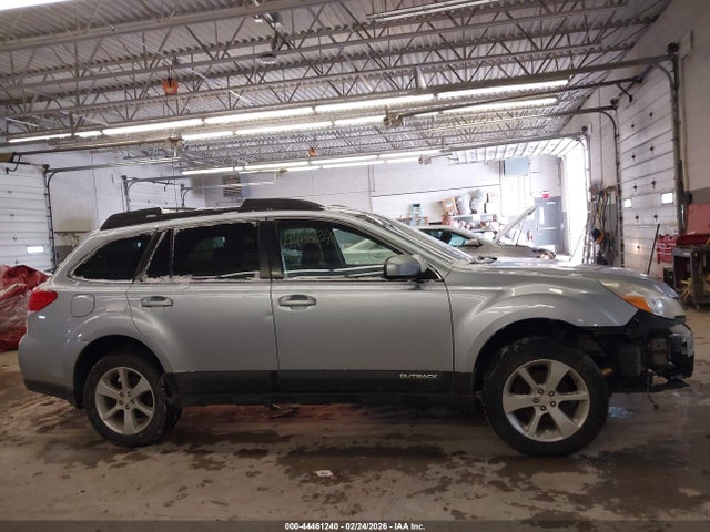Продаж на аукціоні авто 2013 Subaru Outback 2.5i Premium, vin: 4S4BRBCCXD3297407, номер лоту: 44461240