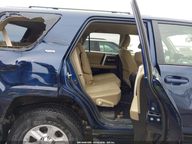 Toyota 4RUNNER SR5 2015 JTEBU5JR7F5208326 Image 8