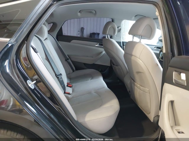5NPE24AF5FH018483 Hyundai SONATA SE