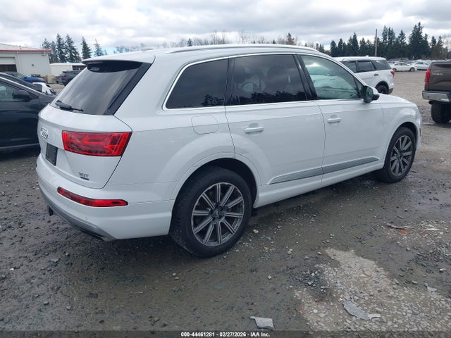2018 AUDI Q7 WA1LAAF71JD005717 Photo 3