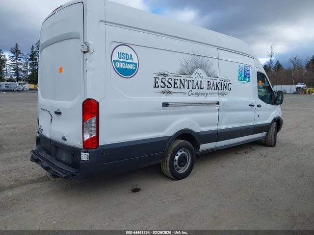 1FTNR3XV1FKA72658 Ford Transit-250
