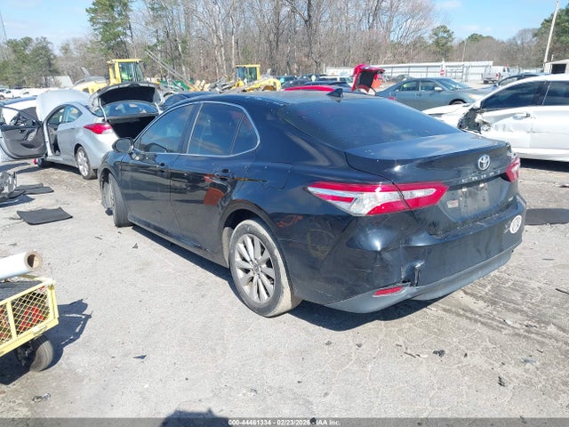 44461334 :رقم المزاد ، 4T1C11AK6LU963946 vin ، 2020 Toyota Camry Le مزاد بيع