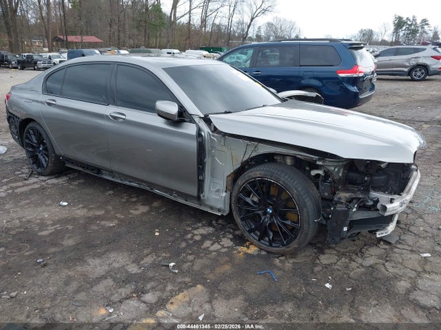 Продаж на аукціоні авто 2021 Bmw 750i Xdrive, vin: WBA7U2C00MCF40155, номер лоту: 44461345