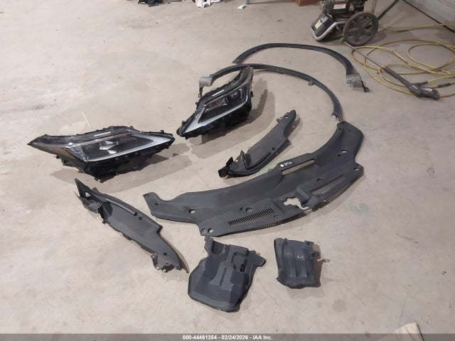 44461354 :رقم المزاد ، 2T2HZMAA4NC221391 vin ، 2022 Lexus Rx 350 مزاد بيع