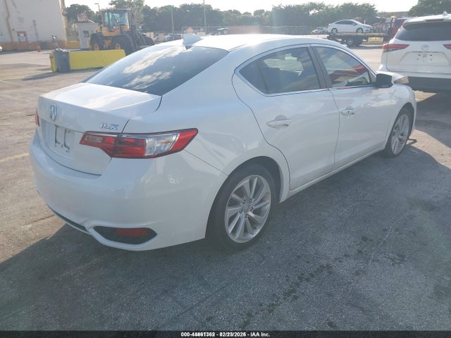 2018 ACURA ILX 19UDE2F3XJA003176 Photo 3