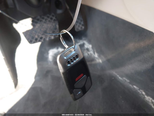 Продаж на аукціоні авто 2023 Audi Q5 Premium Plus 45 Tfsi S Line Quattro, vin: WA1EAAFY1P2121523, номер лоту: 44461433