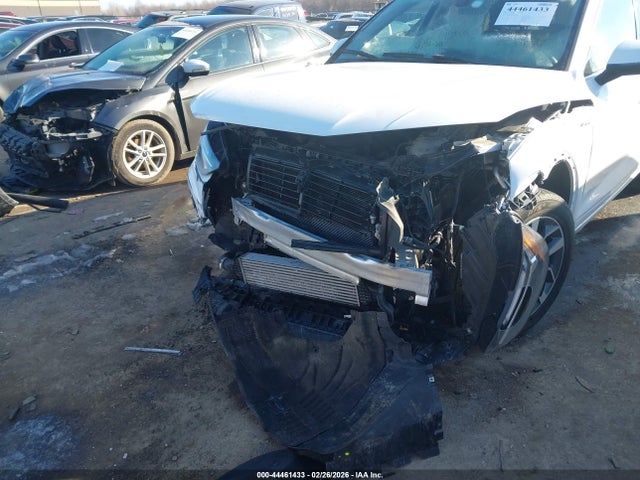 Продаж на аукціоні авто 2023 Audi Q5 Premium Plus 45 Tfsi S Line Quattro, vin: WA1EAAFY1P2121523, номер лоту: 44461433