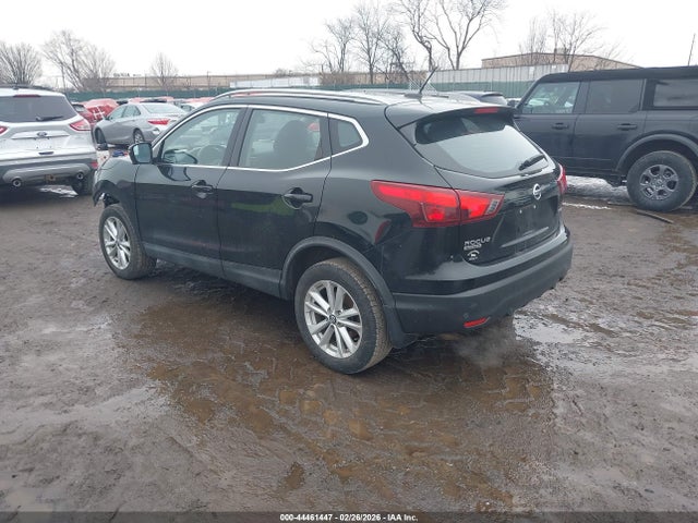 JN1BJ1CRXKW338515 Nissan Rogue Sport Sv