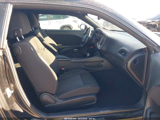 44461450 :رقم المزاد ، 2C3CDZAG8LH226468 vin ، 2020 Dodge Challenger Sxt مزاد بيع