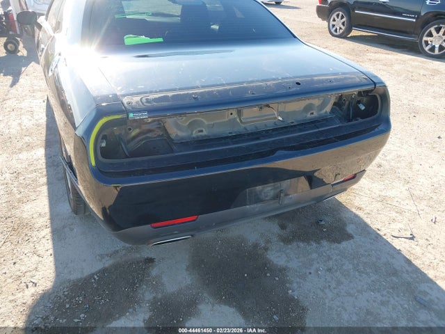 44461450 :رقم المزاد ، 2C3CDZAG8LH226468 vin ، 2020 Dodge Challenger Sxt مزاد بيع