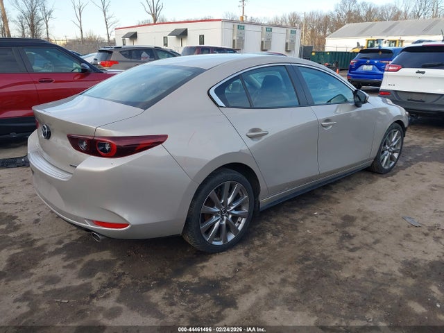 2022 MAZDA MAZDA3 3MZBPBCL4NM305010 Photo 3