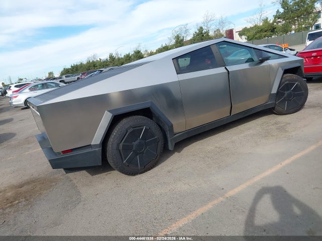 2024 TESLA CYBERTRUCK 7G2CEHEE4RA017426 Photo 3