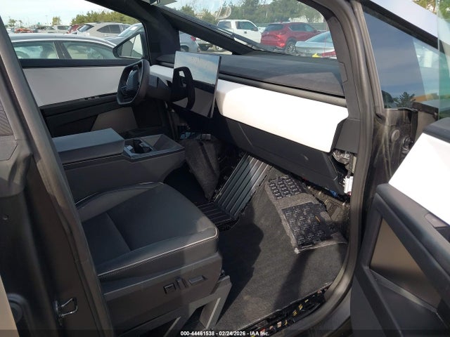 2024 TESLA CYBERTRUCK 7G2CEHEE4RA017426 Photo 4