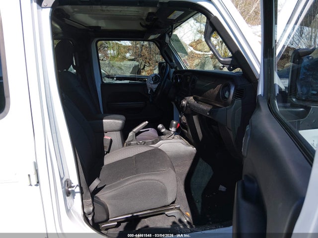 2020 JEEP WRANGLER UNLIMITED 1C4HJXDG7LW240972 Photo 4