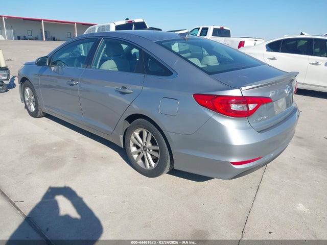 Hyundai SONATA SE 2015 5NPE24AF5FH121872 Image 3
