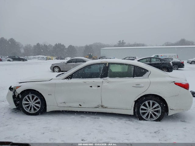Продажа на аукционе авто 2017 Infiniti Q50 3.0t Premium, vin: JN1EV7AR9HM830321, номер лота: 44461680