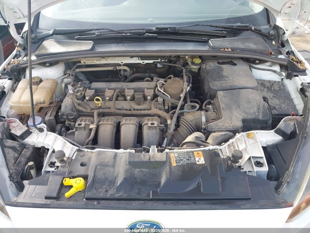 44461683 :رقم المزاد ، 1FADP3K29FL358286 vin ، 2015 Ford Focus Se مزاد بيع