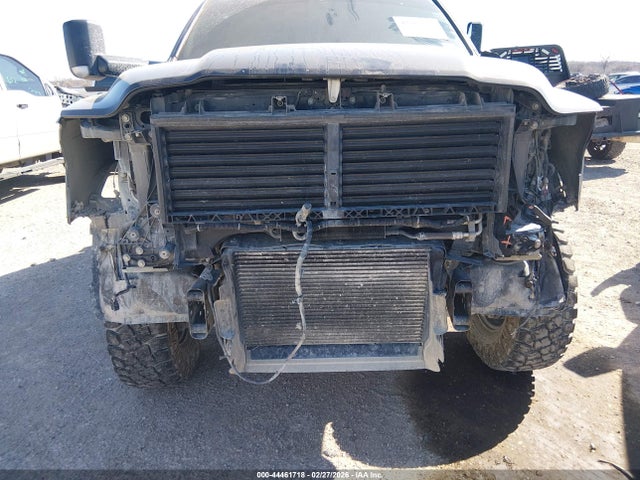 Продаж на аукціоні авто 2022 Ram 3500 Chassis Tradesman/slt/laramie/limited, vin: 3C7WRTCLXNG320438, номер лоту: 44461718