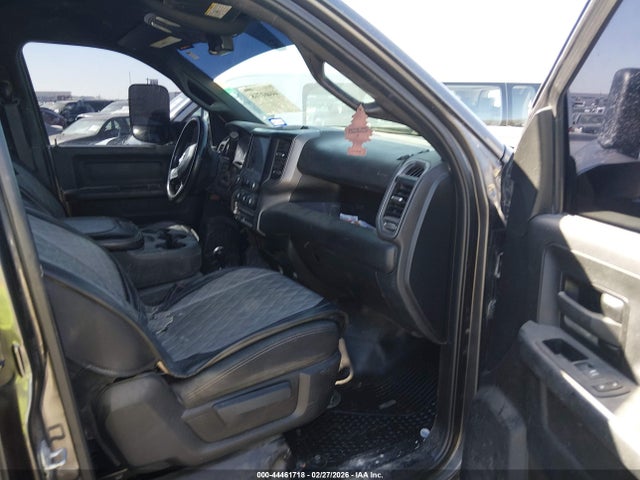 Продаж на аукціоні авто 2022 Ram 3500 Chassis Tradesman/slt/laramie/limited, vin: 3C7WRTCLXNG320438, номер лоту: 44461718