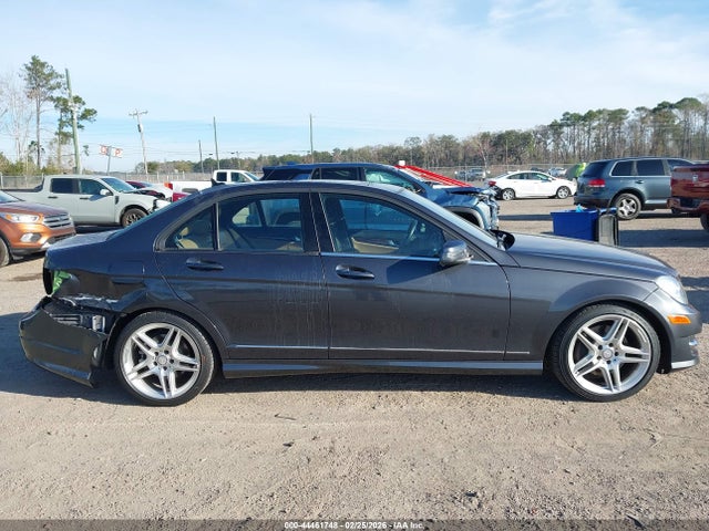 Продажа на аукционе авто 2013 Mercedes-benz C 300 Sport 4matic, vin: WDDGF8AB1DR294589, номер лота: 44461748