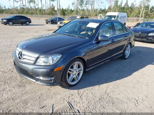 Продажа на аукционе авто 2013 Mercedes-benz C 300 Sport 4matic, vin: WDDGF8AB1DR294589, номер лота: 44461748