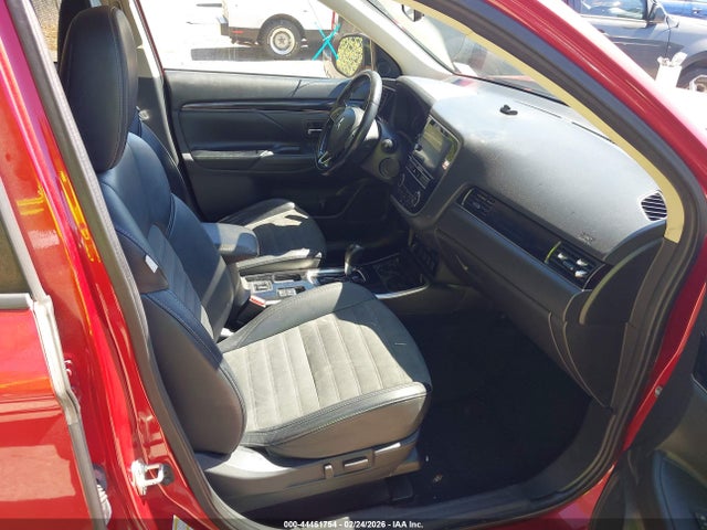 2019 MITSUBISHI OUTLANDER JA4AD3A33KZ049639 Photo 4