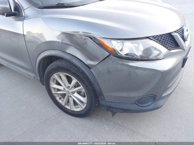 2017 NISSAN ROGUE SPORT JN1BJ1CP0HW036304 Photo 5