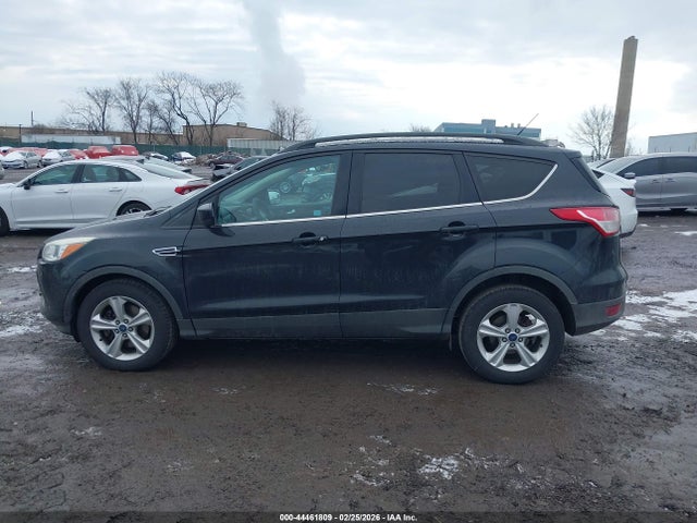1FMCU9GX2FUA55751 Ford ESCAPE SE