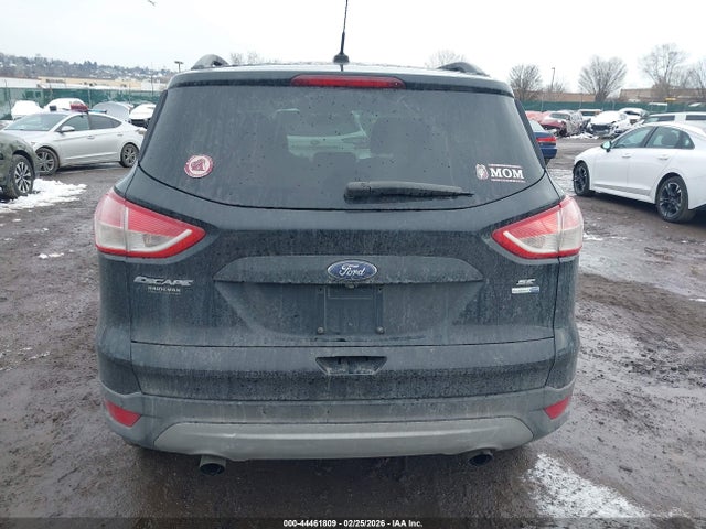 1FMCU9GX2FUA55751 Ford ESCAPE SE