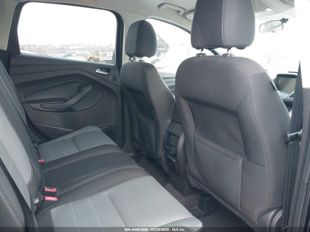 1FMCU9GX2FUA55751 Ford ESCAPE SE