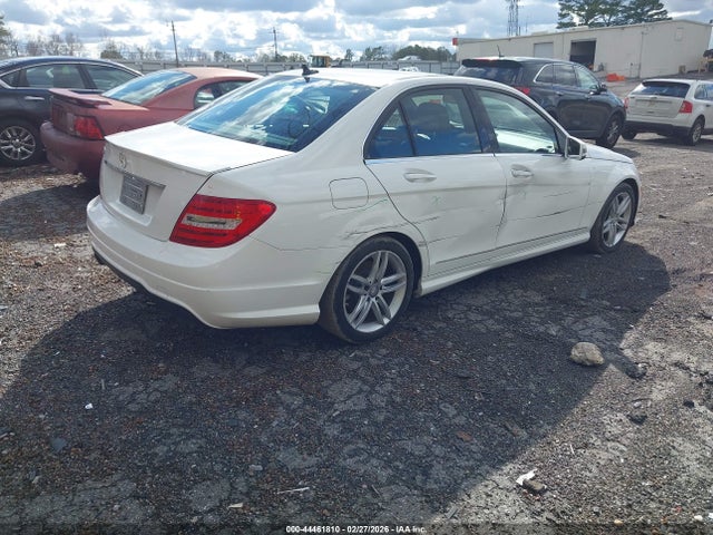 Aukcja sprzedaży 2014 Mercedes-benz C 250 Sport, vin: WDDGF4HB0EG232452, numer aukcji: 44461810