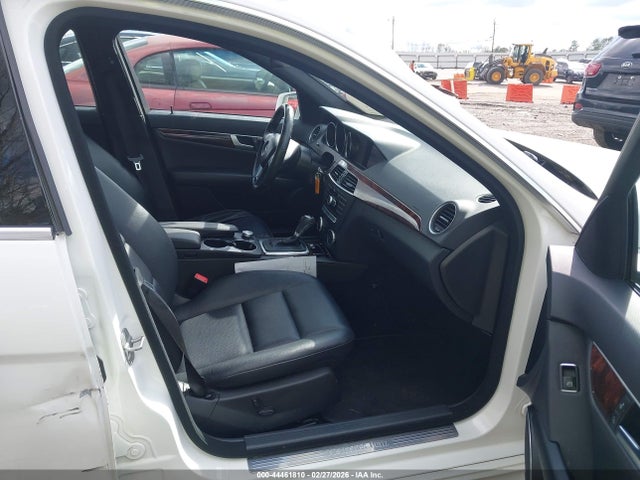 Aukcja sprzedaży 2014 Mercedes-benz C 250 Sport, vin: WDDGF4HB0EG232452, numer aukcji: 44461810