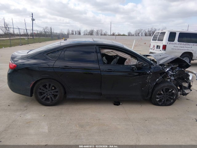 1C3CCCAB9FN631173 Chrysler 200 Limited