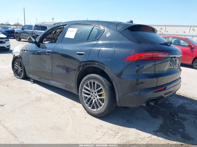 2024 MASERATI GRECALE ZN6PMDAA2R7458353 Photo 2