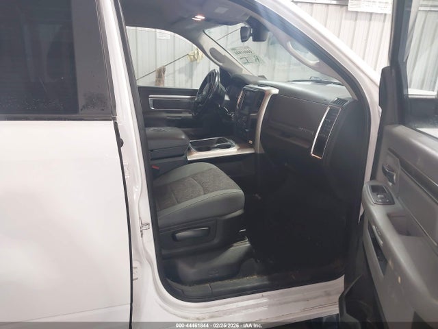 2018 Ram 1500 Big Horn  4x4 6'4 Box მანქანა იყიდება აუქციონზე, vin: 1C6RR7GG6JS228946, აუქციონის ნომერი: 44461844