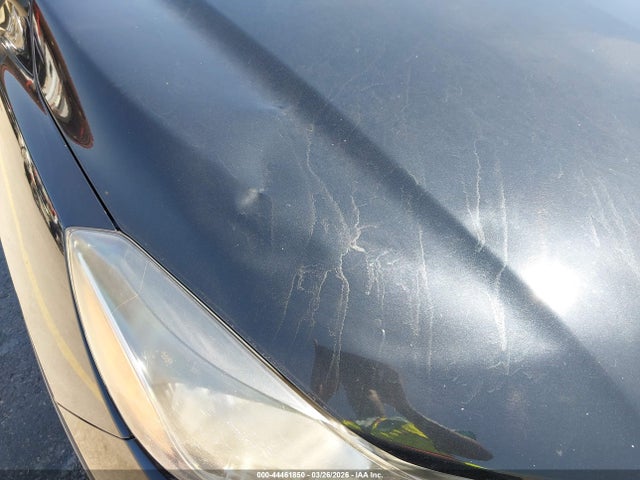 3GNCJKSB6HL236680 Chevrolet TRAX LS