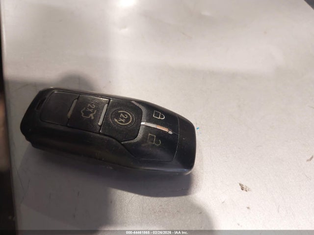 Ford Fusion Titanium 2016 3FA6P0K99GR178376 Image 11