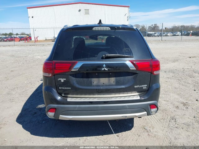 44461868 :رقم المزاد ، JA4AD3A38HZ063139 vin ، 2017 Mitsubishi Outlander Sel مزاد بيع