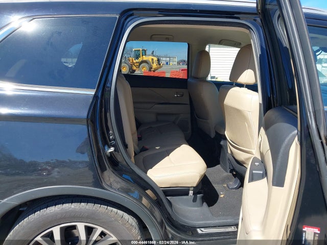 44461868 :رقم المزاد ، JA4AD3A38HZ063139 vin ، 2017 Mitsubishi Outlander Sel مزاد بيع