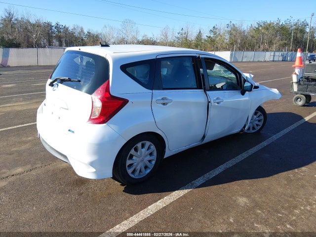 Nissan Versa Note Sv 2015 3N1CE2CP5FL373794 Image 4