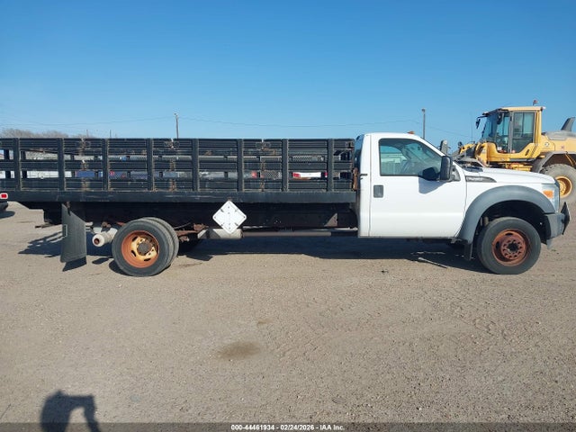 Ford F-550 Chassis Xl 2015 1FDUF5GY0FEA16845 Image 15
